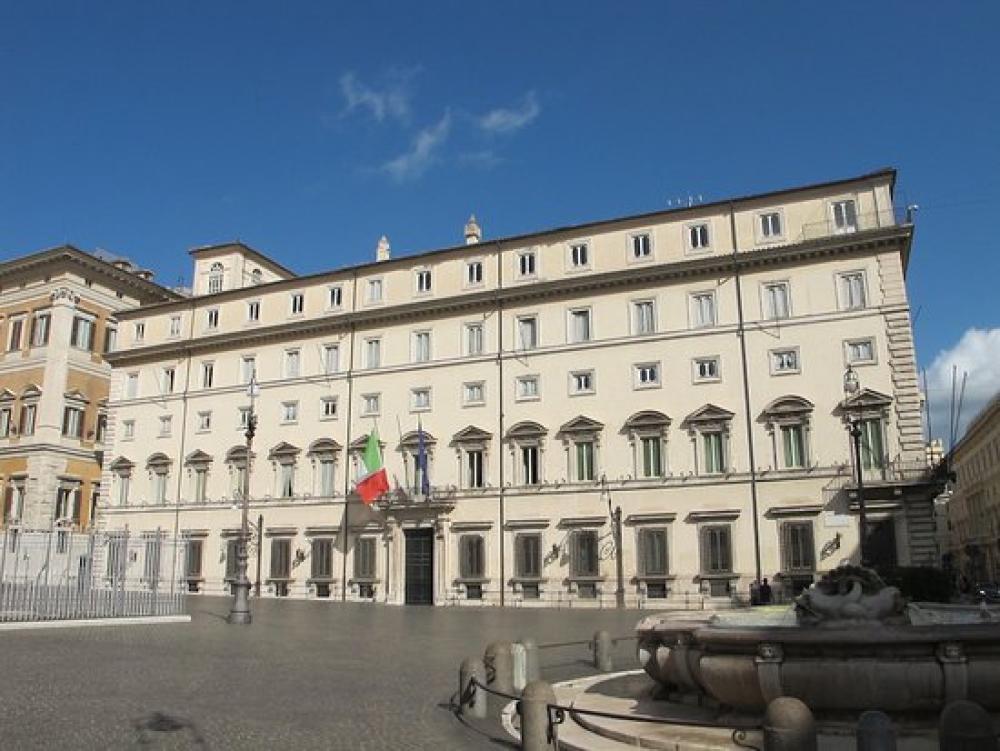 Dl Sostegni bis: 1,65 miliardi a Figliuolo e prestazioni gratis contro il "long Covid"