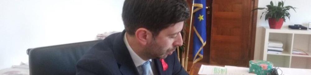 Precari in sanità, Speranza: "C'è la norma per stabilizzarli, vigileremo sugli enti territoriali"