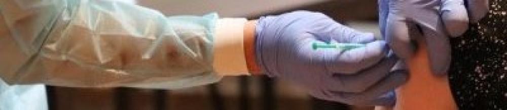 Monoclonali e antivirali? Alleati contro Omicron 4 e 5