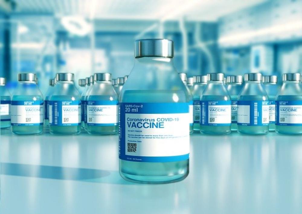 Covid, sono 12 milioni i potenziali vaccinandi. Si punta a 100mila dosi al giorno