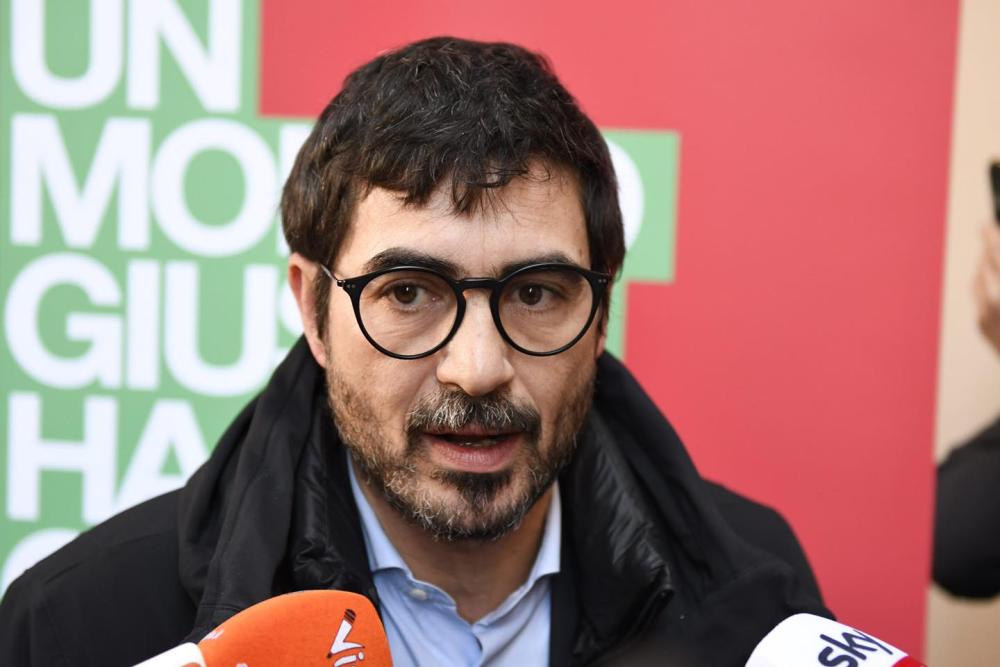 "Il vaccino è un bene comune. Non è tardi per sospendere l'efficacia dei brevetti"