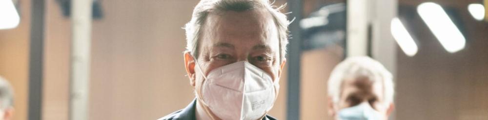 Vaccini, Draghi: "Il certificato verde sarà pronto a metà giugno"