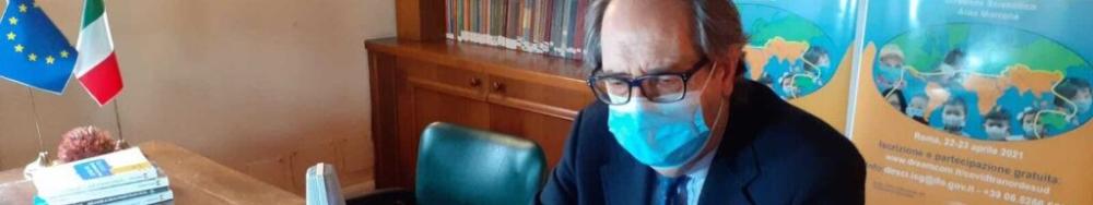 "I medici di famiglia la chiave per raggiungere gli anziani non vaccinati. E per superare gli hub"
