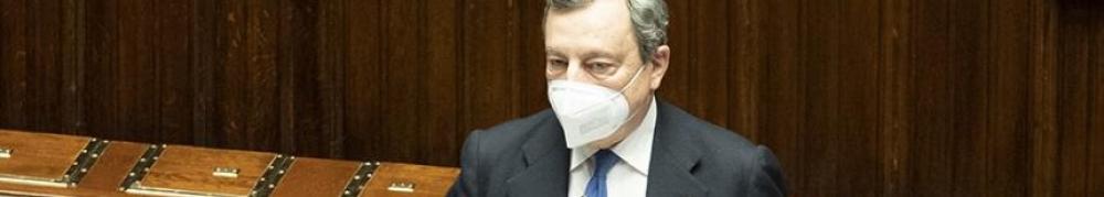 Covid, Draghi in Parlamento: priorità ai fragili e campagna vaccinale intensa contro le varianti