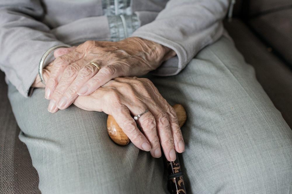 Covid, la denuncia di Senior Italia FederAnziani: "La mattanza non arretra"
