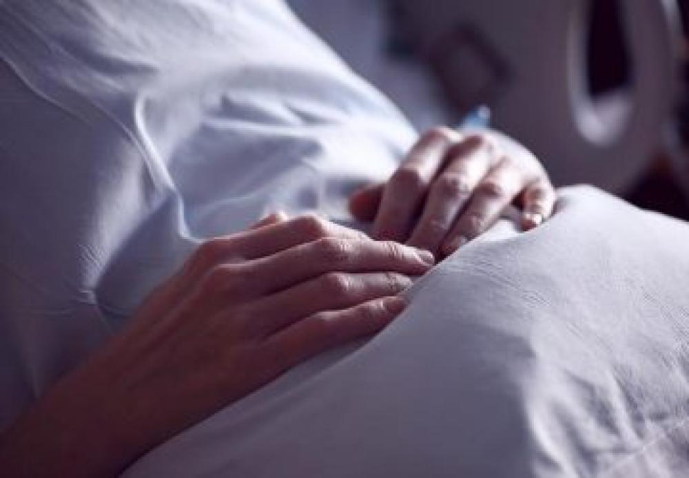 Aborto, "troppi ginecologi obiettori, apriamo la pratica alle ostetriche"