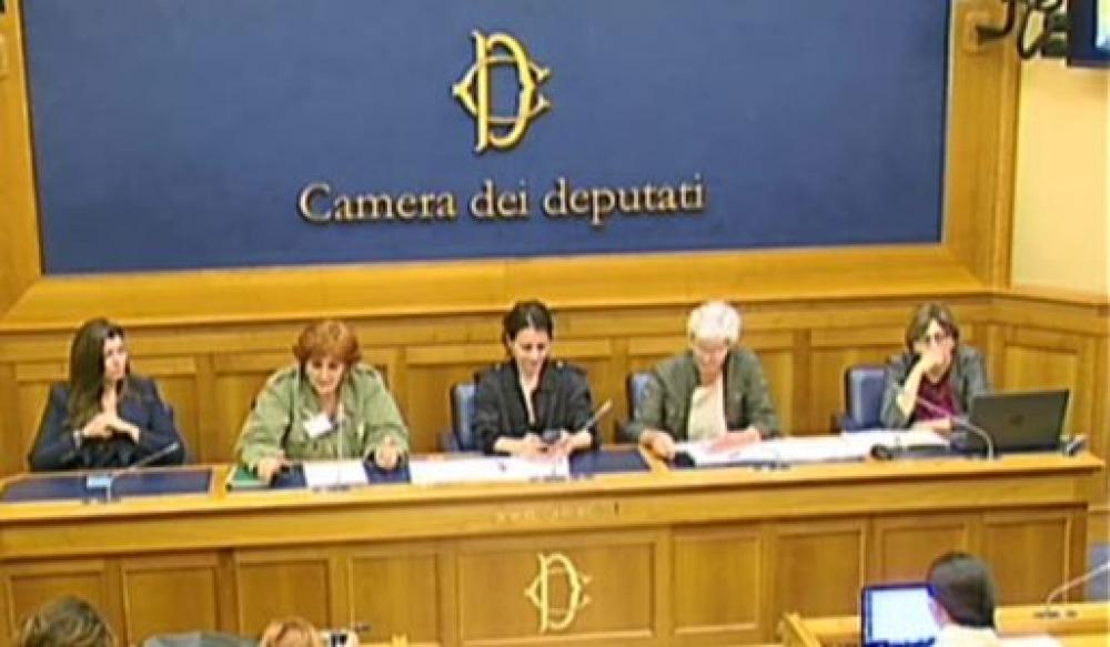Aborto, "Va garantito quello farmacologico in regime ambulatoriale"