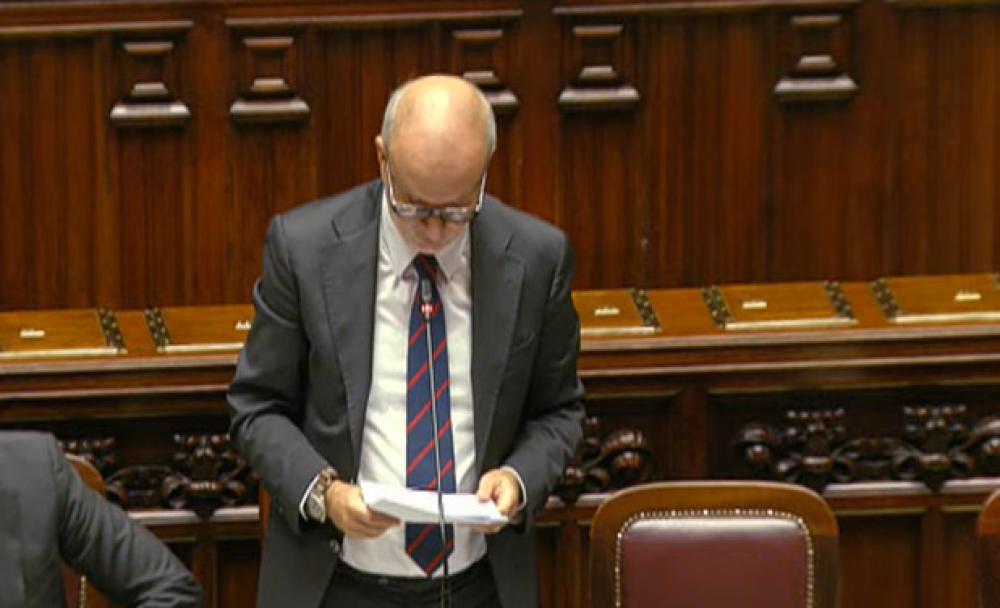 Infermieri, Schillaci: "Ancora un anno senza il vincolo di esclusività"