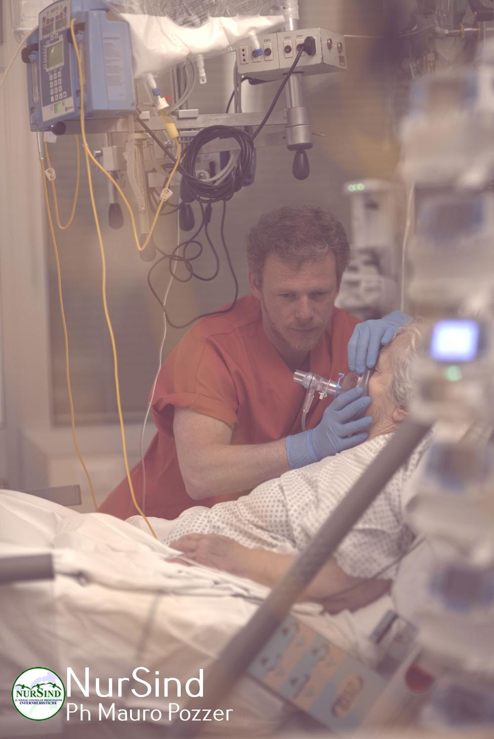 Insufficienza respiratoria, è boom tra gli anziani. L'allarme dei geriatri